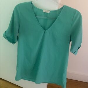 Women's Green V-Neck Top. Womens aqua green blouse. Size small